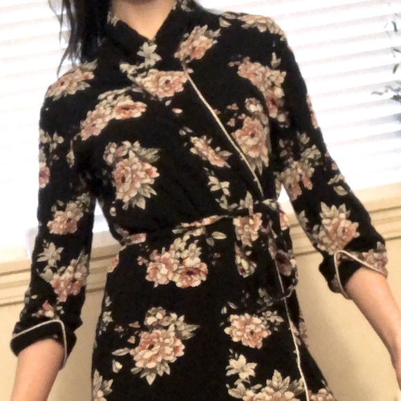 Floral House Robe - Picture 2 of 3